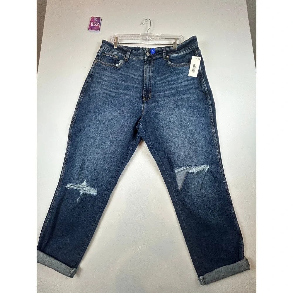 Arizona Jean Co Womens Mom Jeans 19 Dark Denim Highest Rise Distressed Casual
